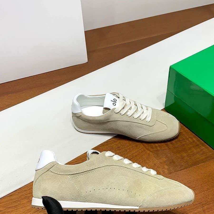 Kim Ji-Soo's New German Training Women's Soft-Soled Forrest Gump Shoes, Flat-Soled, Versatile, Breathable, Lightweight Sports Shoes, Genuine Leather Inner Heightening