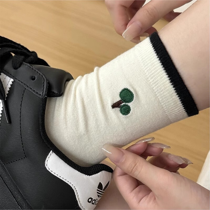 White Socks Women's Mid-length Socks Spring and Autumn Pure Cotton Cute Japanese-style Korean-style Small White Socks Ins Trendy Design Sense Stockings