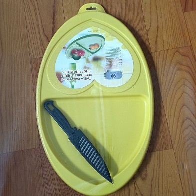 Tabla de cortar de plástico de Yiwu tabla de cortar al por mayor tabla de cortar de doble cara tabla de cortar de frutas creativa fideos enrollados tabla de cortar de cuchillos domésticos