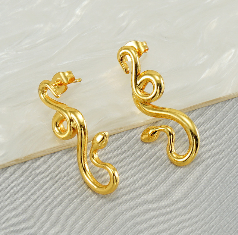 Ear Studs Classification 1 Pair Quantity 1 Pair Simple Style Classic Style Snake Plating Titanium Steel Ear Studs