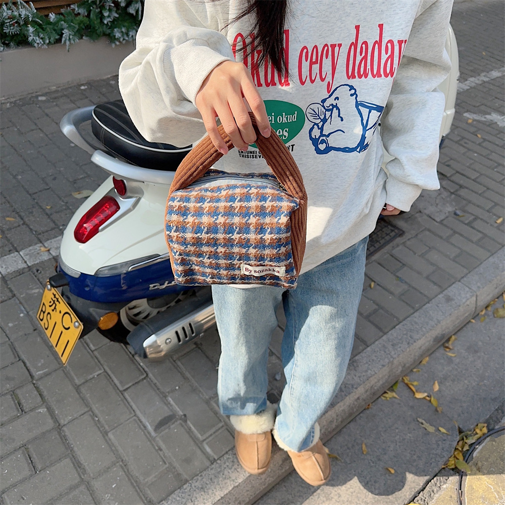 31194 Autumn and Winter new thousand-bird check woolen handbag, new hand-held bag, portable shopping hand-held bag undefined