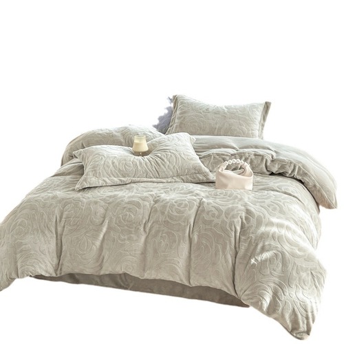 Light luxury thickened winter type A three-dimensional camellia milk velvet four-piece set fully matte Nantong 4-piece set wholesale group purchase