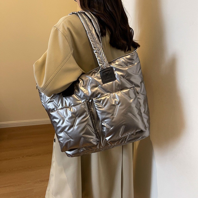 Bolsos para mujer 2024 nueva moda simple bolso de hombro casual de cercanías de gran capacidad diagonal bolso de mujer al por mayor