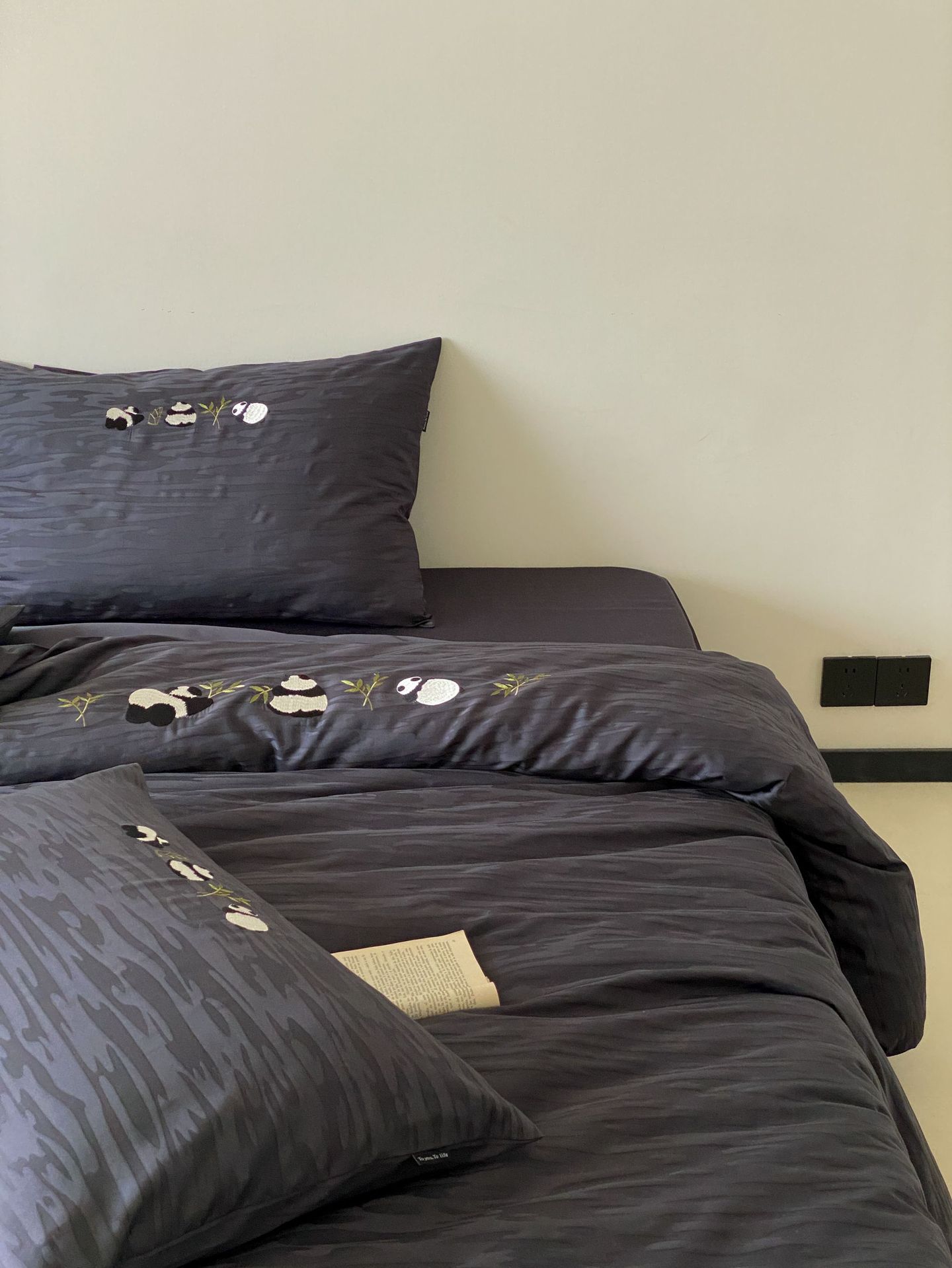 Set lenzuola 4 pezzi in cotone jacquard stile nordico elegante_voghion.com