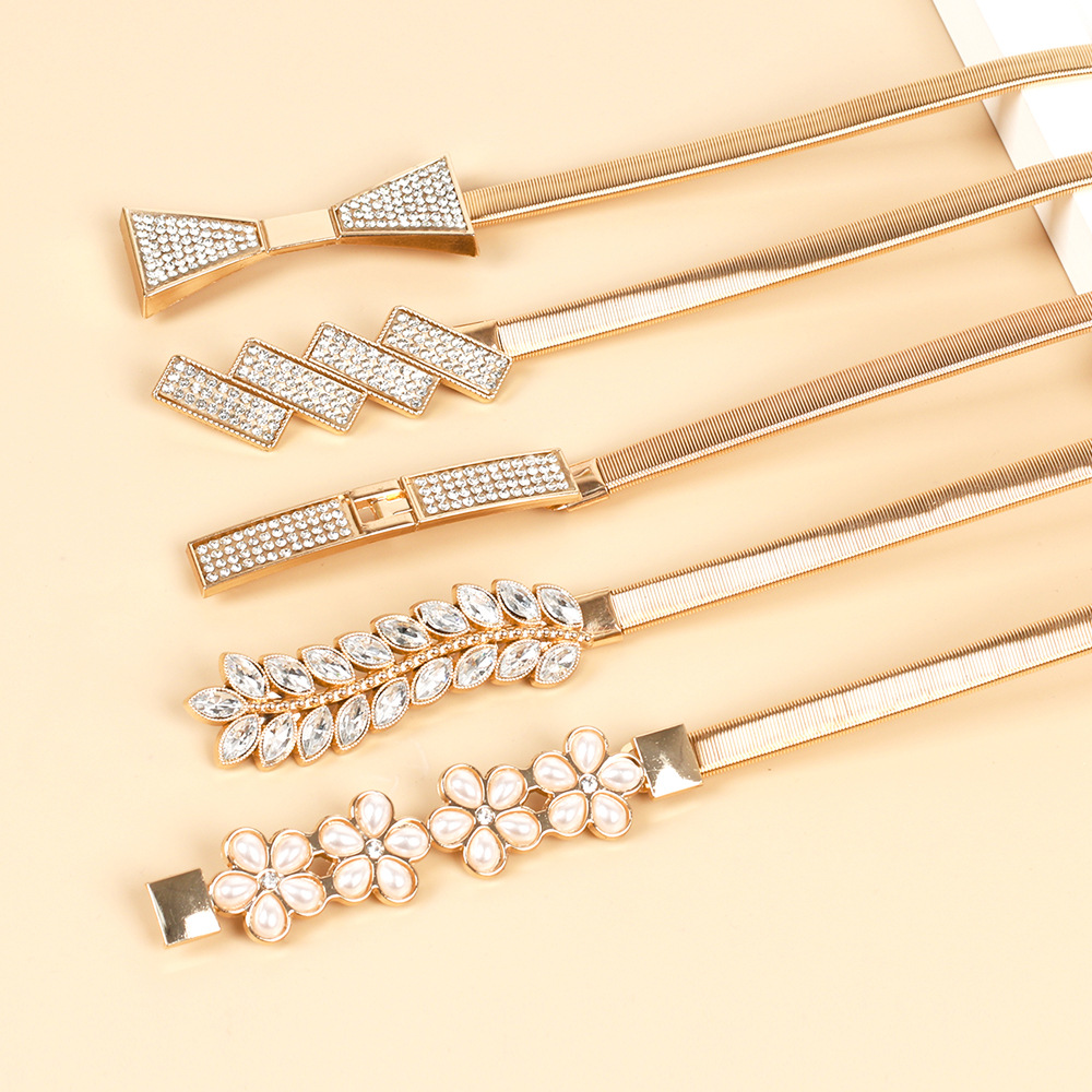 Modischer Metallgürtel, elastische und elastische Schleife für Damen, vielseitige dekorative Taillenkette, europäischer und amerikanischer Schmuck, Körperkette, Valentinstagsgeschenk_voghion.com