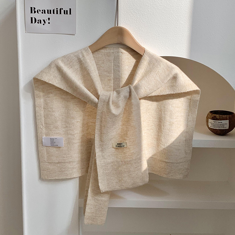 Challas de otoño de moda 2025 nuevo challas de punto de alta sensación de color sólido challas al por mayor