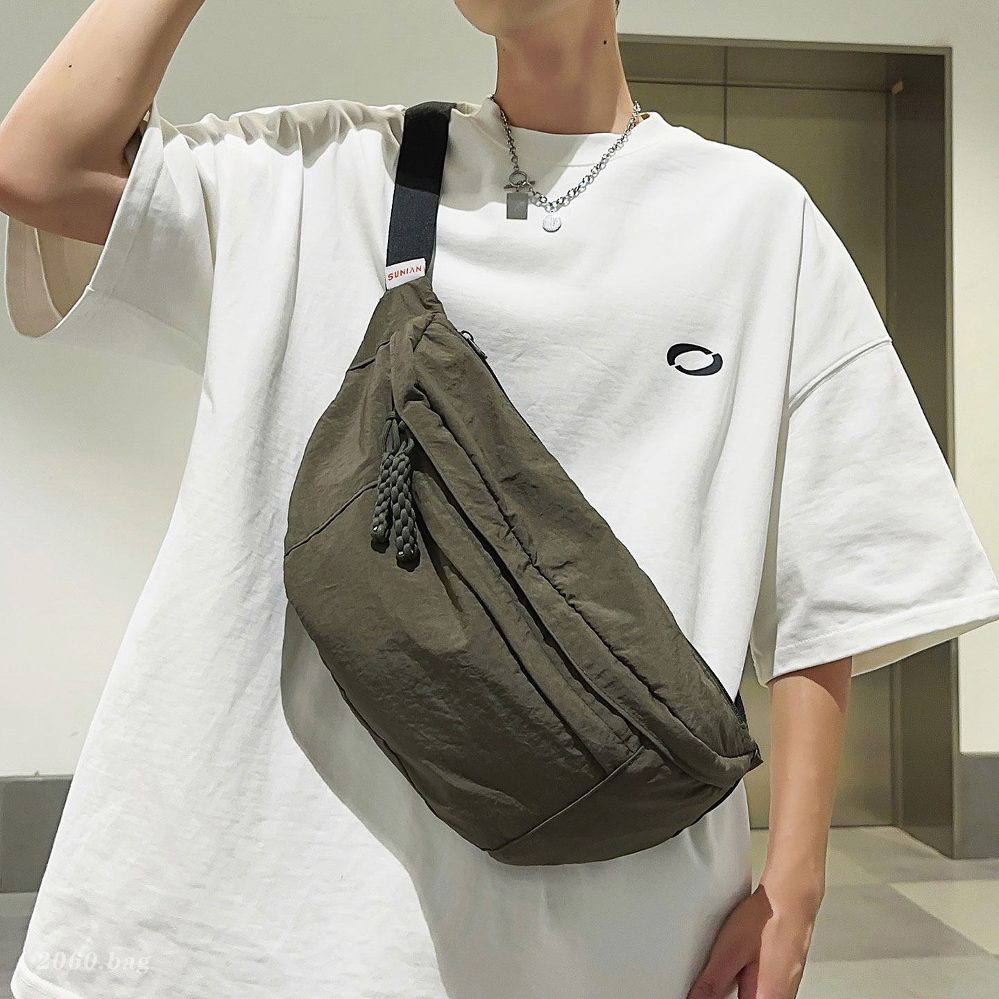 Commuting Day Casual 2026 gran capacidad versátil viento han inclinado nuevo bolso de hombro para hombres y mujeres bolso de pecho diario de verano