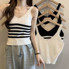 黑色時尚性感吊帶女夏季新款復古氣質背心短款可愛美背無袖上衣潮