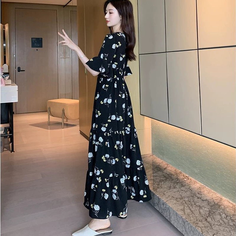 Черное шифоновое длинное платье с цветочным принтом для женщин, новинка лета 2025, V-образный вырез, завышенная талия, скрывающее живот, стройнящее платье.