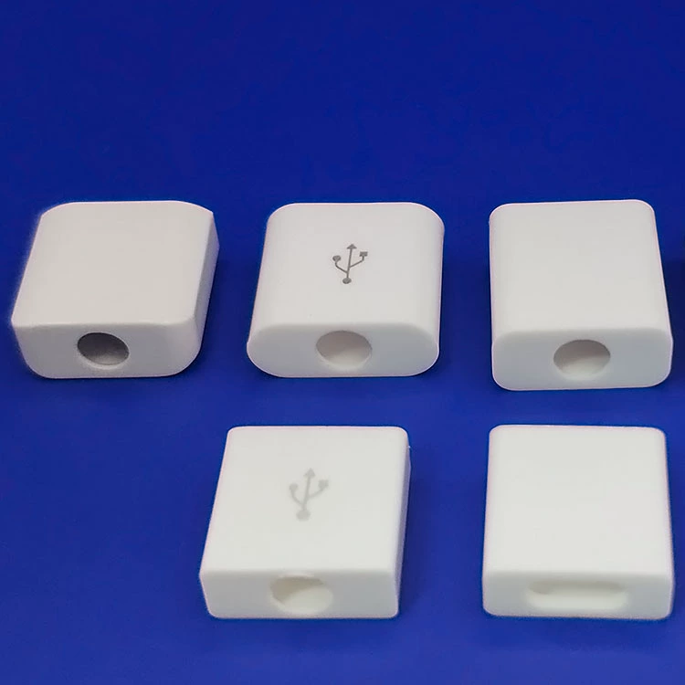 Manufacturer supplies data cable arrow plastic shell USB shell injection molded A male shell material wholesale
