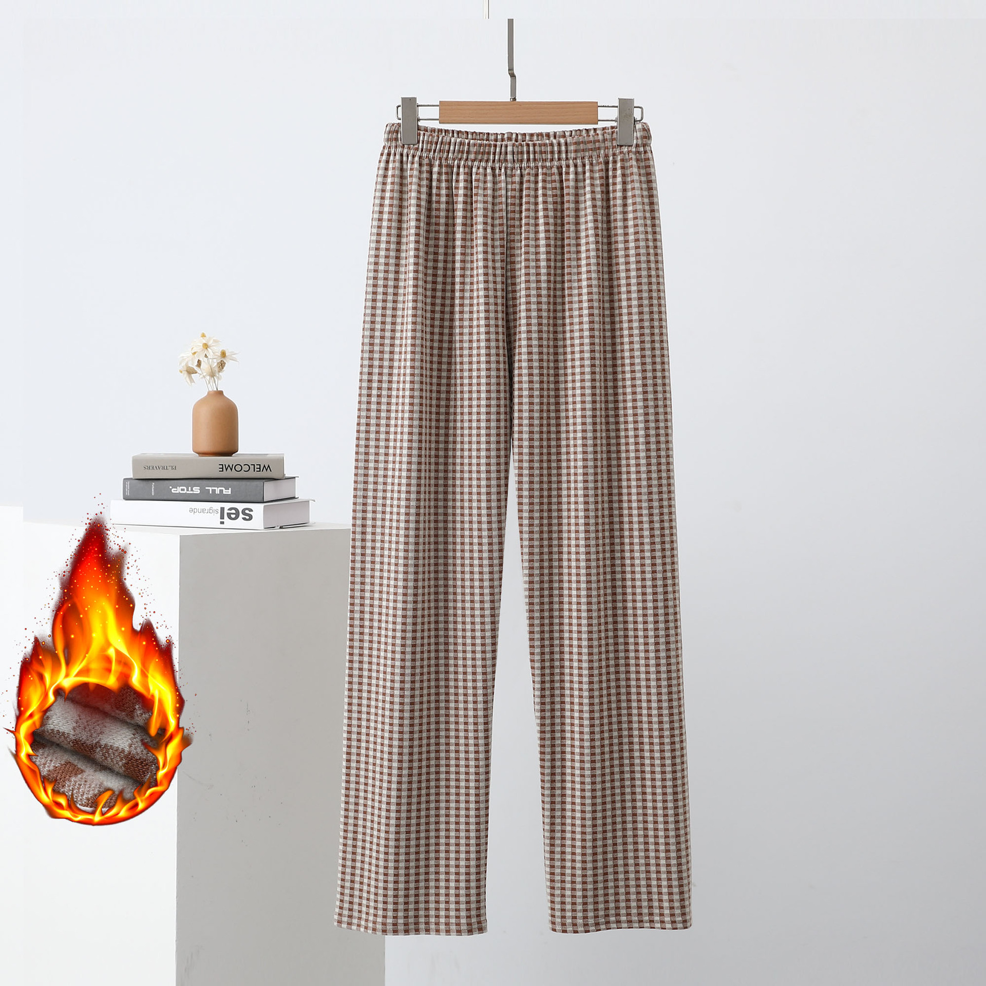 新しい格子の半ズボンの女性の夏の薄い金のキャンディーの色の韓国版の綿の布の運動の高い腰のゆったりしているカジュアルなストレートの睡眠のズボン