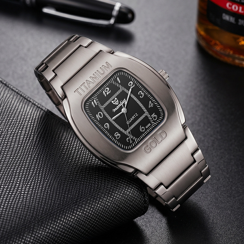 Cross-Border New Hot-Selling Product: Barrel-Shaped Watch for Men, Titanium Alloy Business Casual Steel Band Quartz Watch, Men's Watch Manufacturer Cross-Border New Hot-Selling Product: Barrel-Shaped Watch for Men, Titanium Alloy Business Casual Steel Band Quartz Watch, Men's Watch Manufacturer