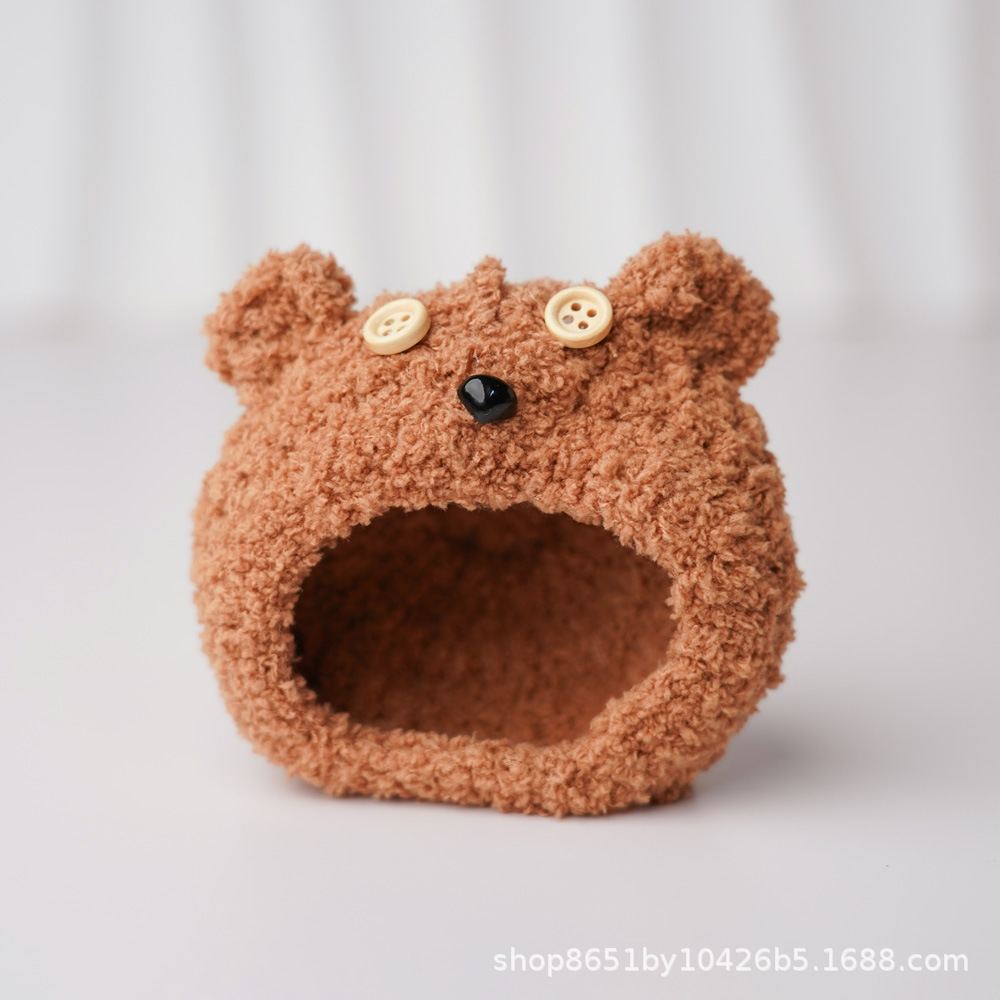 Bear head