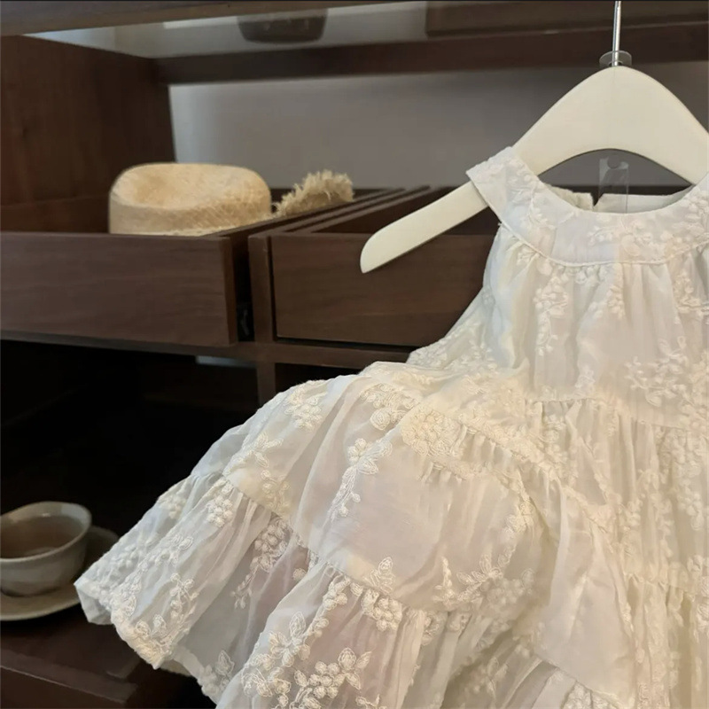 Vestido de verano para niñas 2025 Vestido de princesa de cumpleaños para niños pequeños y medianos de estilo occidental Falda de chaleco bordada Falda de tirantes de hadas