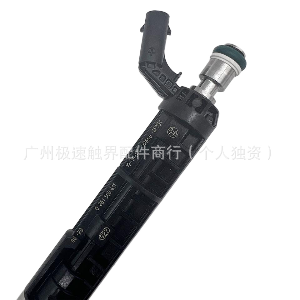 Car Fuel Injector 0261500411 for Jeep Wrangler Liberty Light Dodge 2.0