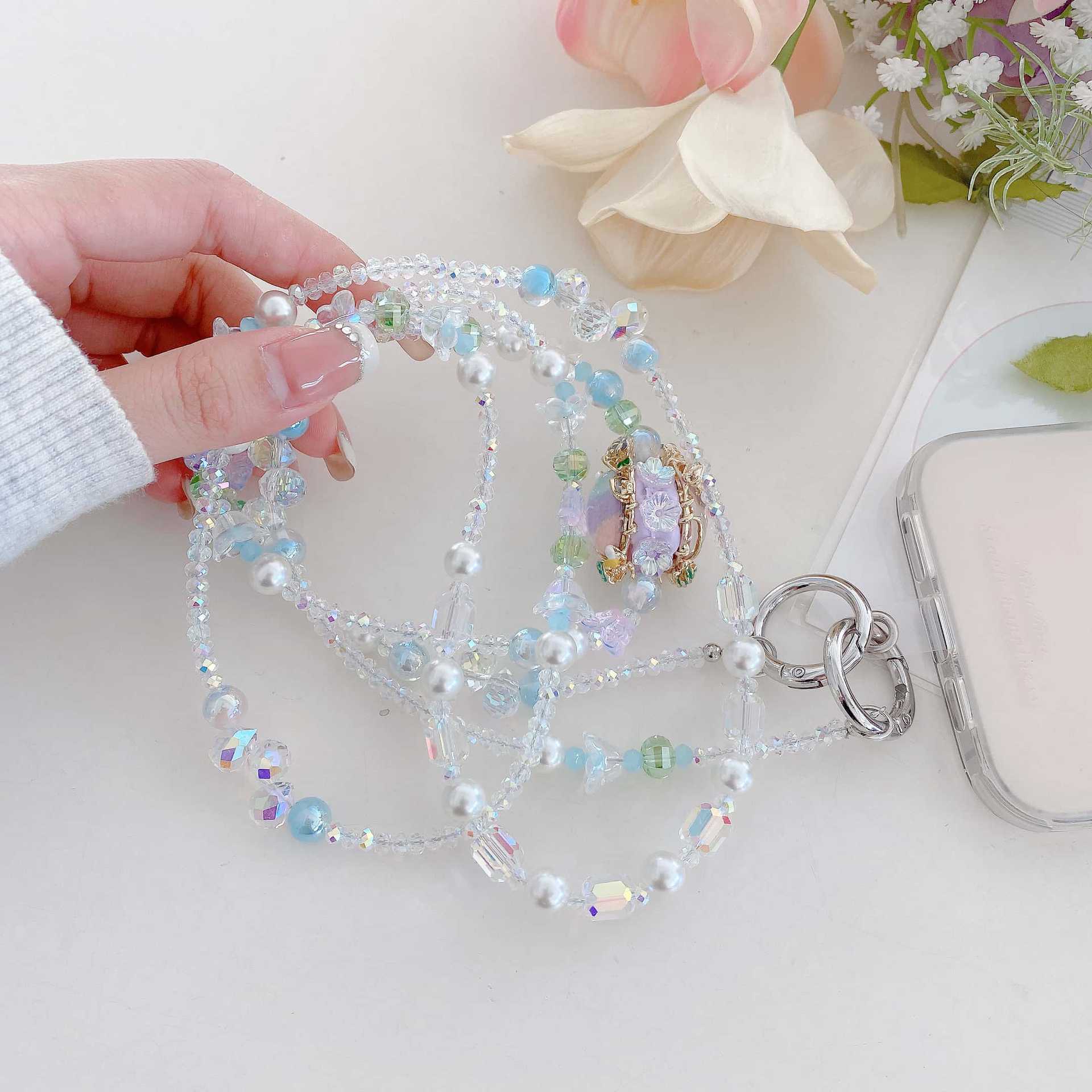 Cadena colgante de teléfono móvil de alta gama hecha a mano boutique ins cuentas de mariposa cadena larga cordón de teléfono móvil de moda colgante de mensajero largo/