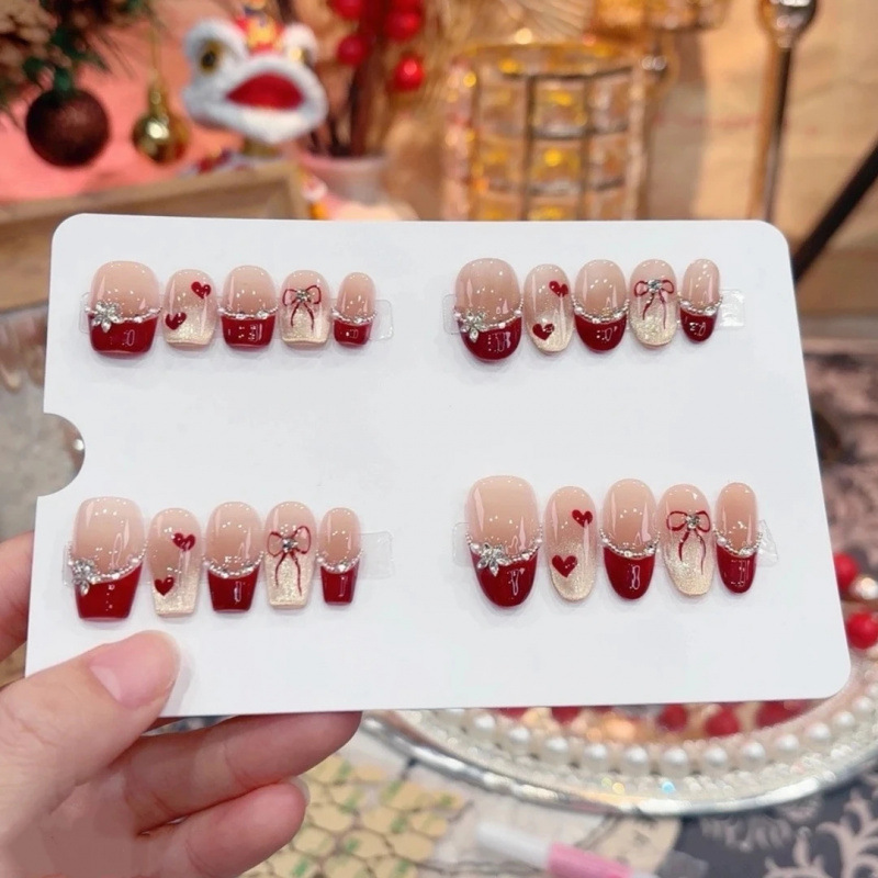 [Lover's Knot] Purely Handmade Wearable Nail Phototherapy Manicure Valentine's Day Classy Whitening Nail Stickers Bridal Fake Nails