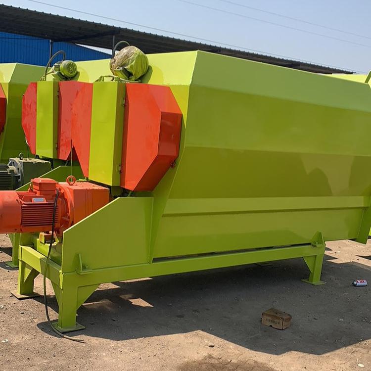 卧式草料搅拌机 全日粮饲料混合搅拌机产量 厂家报价