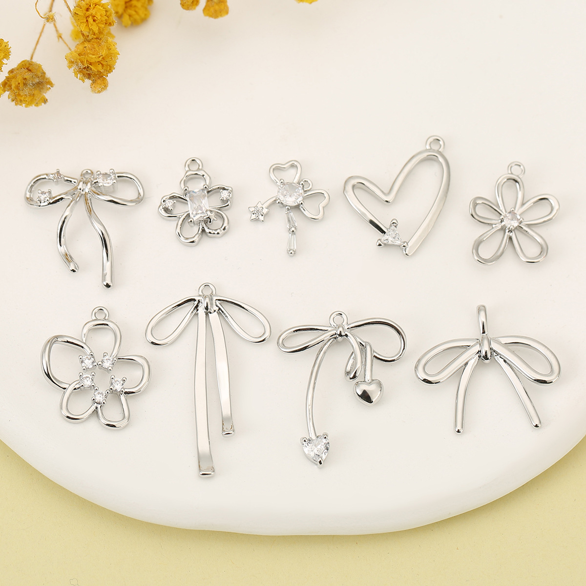 2g Weight Pendant Jewelry Making Type 1 Piece Copper Heart Shape Flower Bow Knot Pendant