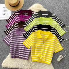 女性のための半袖ニットウェア 2025 夏韓国イン新しいファッショナブルなコントラストストライプ Tシャツ女性のための多用途トップ