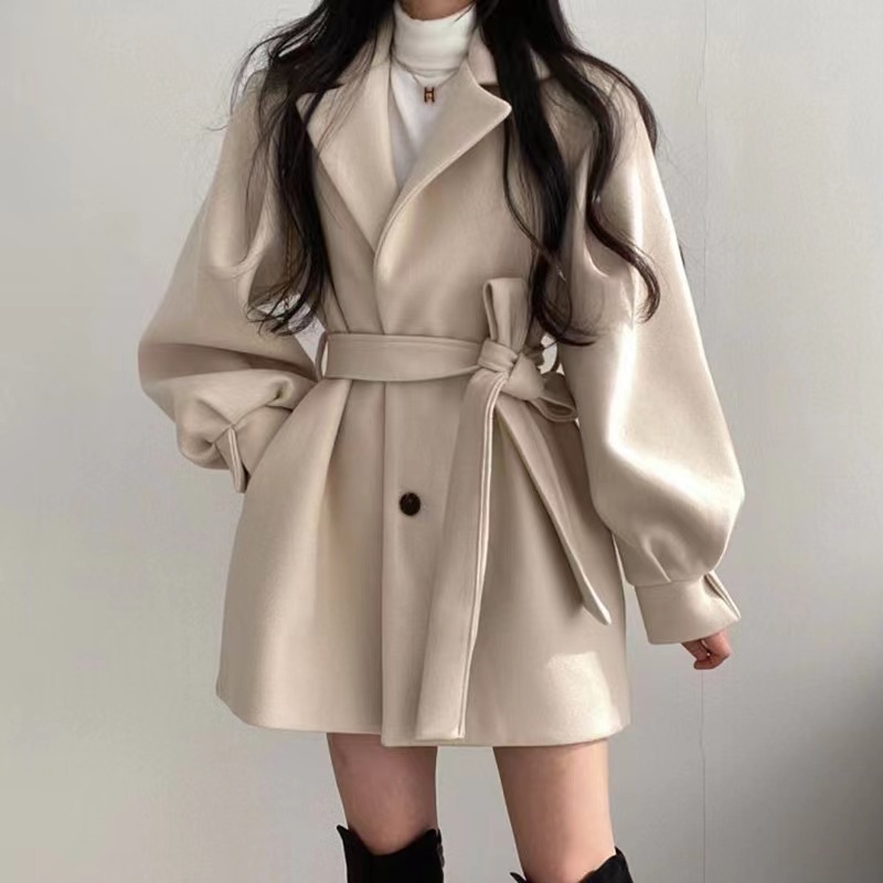 Damkläder Hepburn stil svart yllerock för kvinnor höst och vinter 2024 ny stil liten midja förtjockad medium och lång yllerock_voghion.com