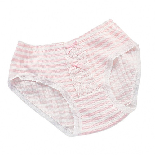 Sweet pink Lolita underwear for women, cute and sweet girly briefs, pure cotton inner crotch, mid-waist women's underwear