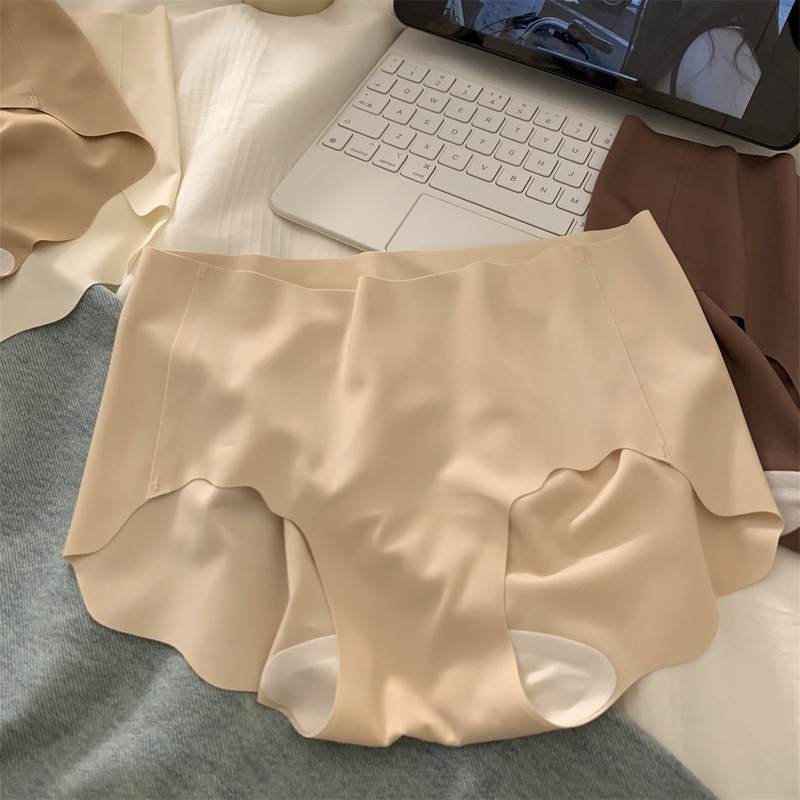 女生奶茶色系粉底液无痕冰丝内裤女纯棉加长裆7A抑菌中腰包臀内裤|undefined