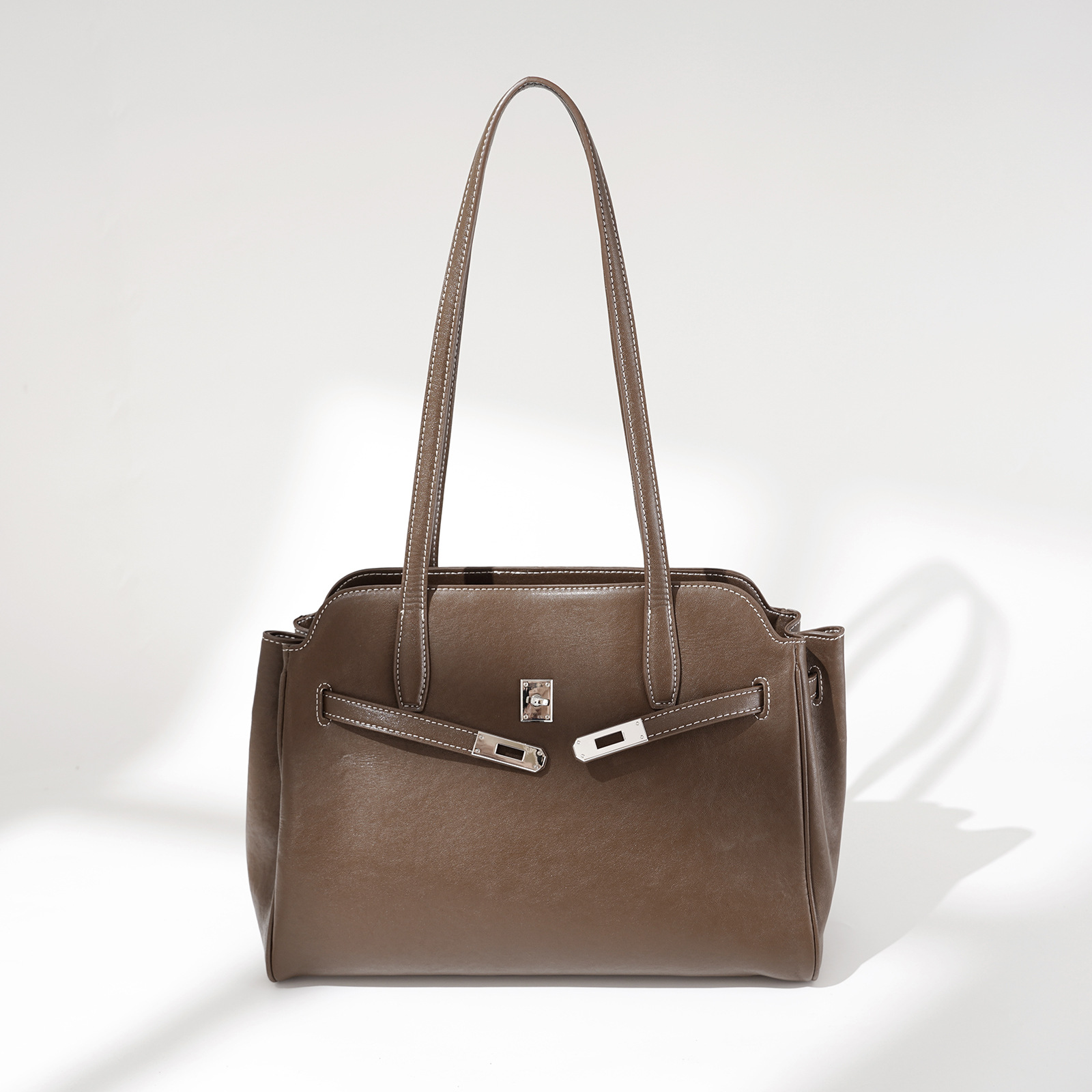 Retro universal design demi-season one-shoulder bag
