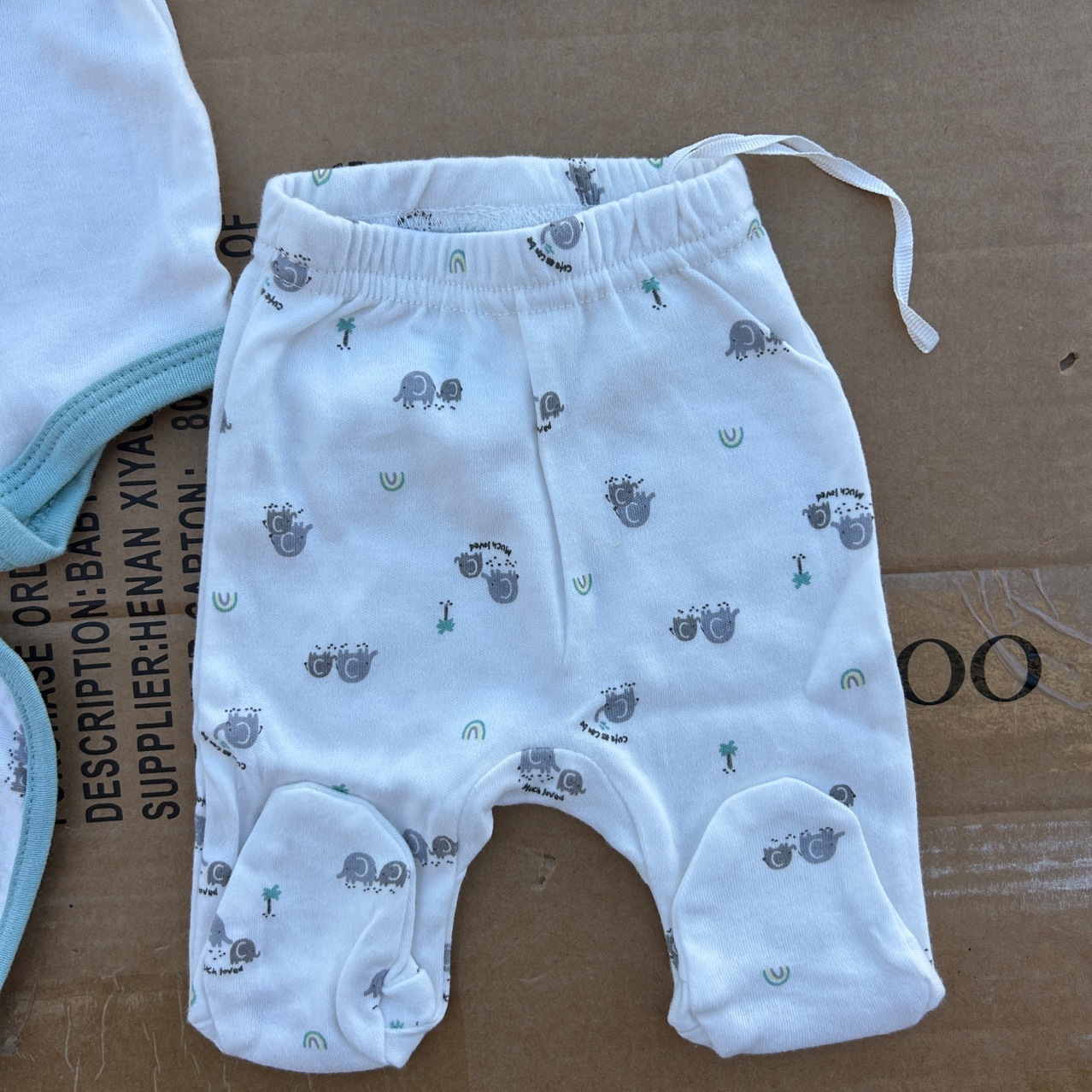 Ba * por bebé de 4 piezas de manga larga babero de escalada triangular pantalones gorro traje de bebé recién nacido