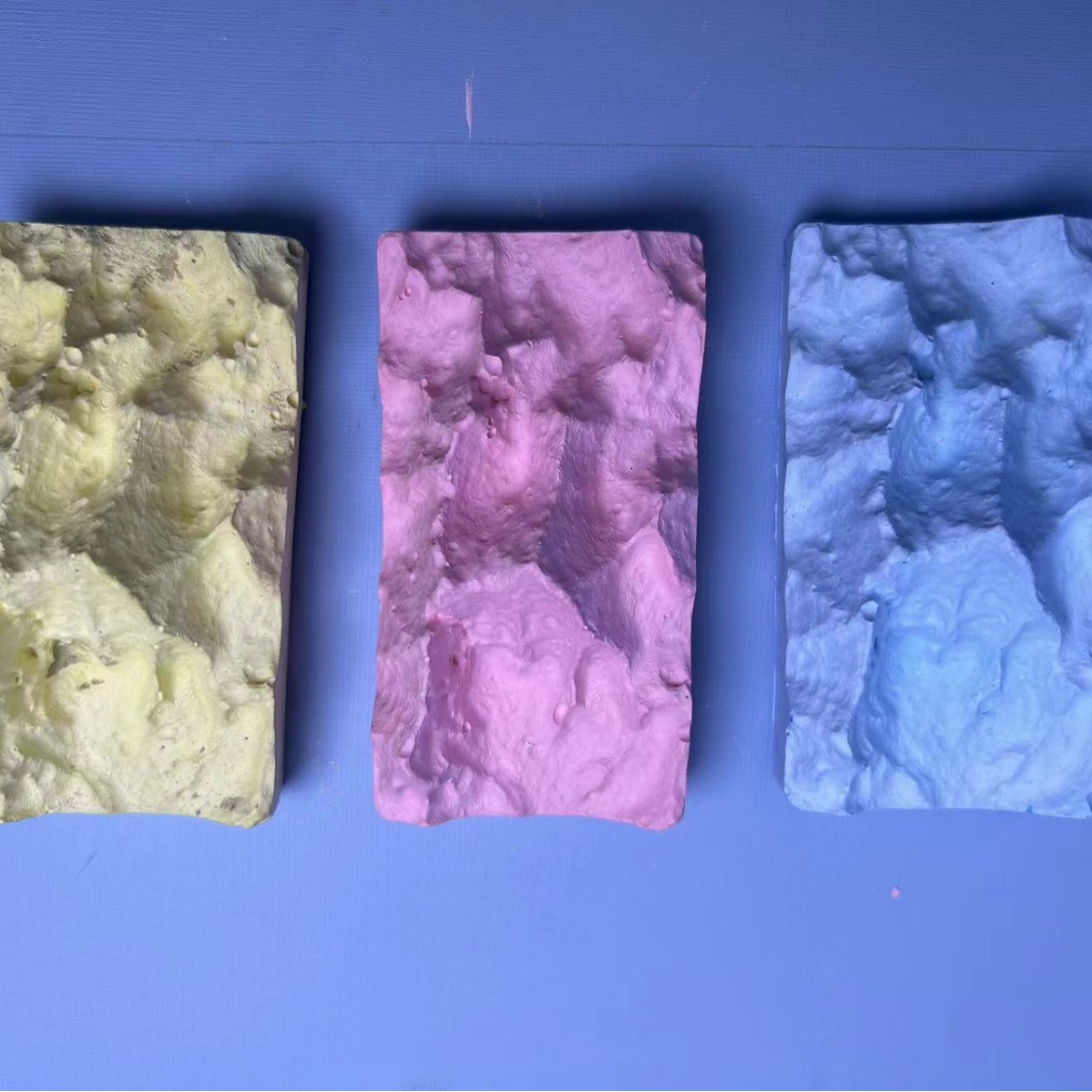 �ֻ�С����ĥ��ʯ���ǶѴ����Ĵ��ƽ��������ĥ����ƿ�