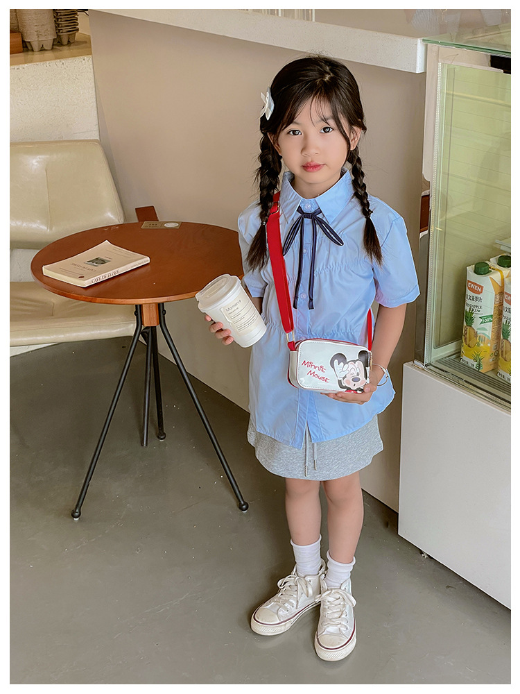 The 2025 new children's mobile phone bag is a trendy, fashionable, fresh, sweet, cartoonish, creative and simple single-shoulder crossbody bag for women undefined