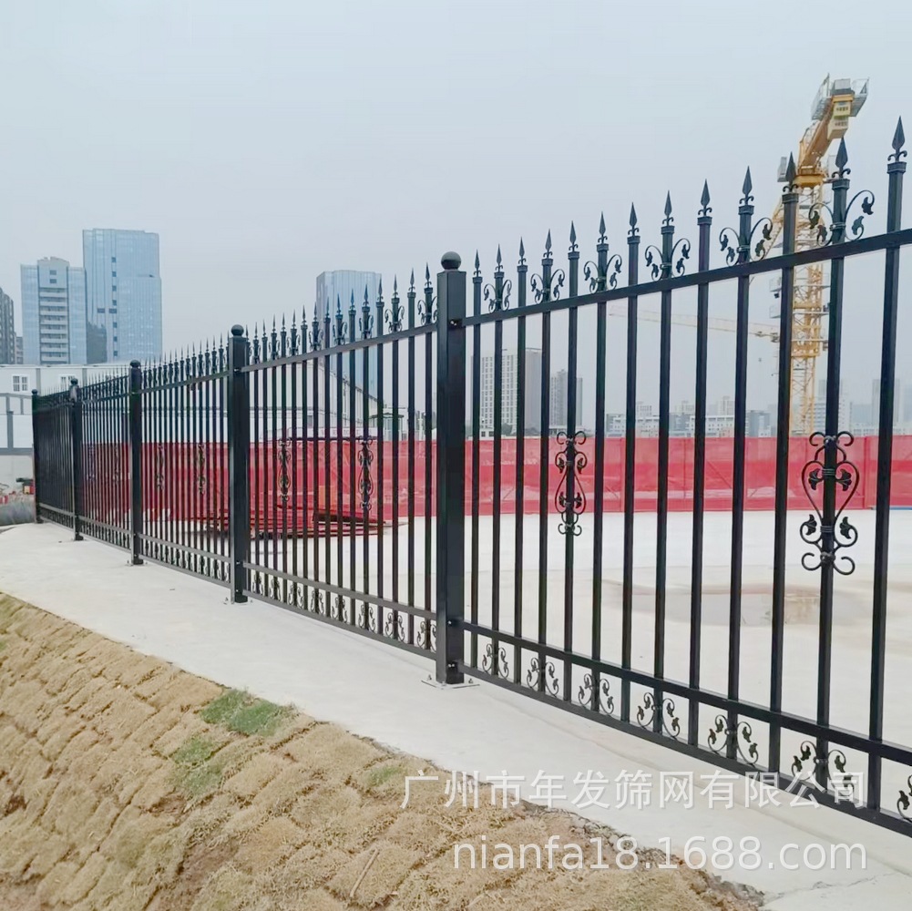 广州厂家铁艺护栏现货 小区金属围蔽隔离安全防护围栏