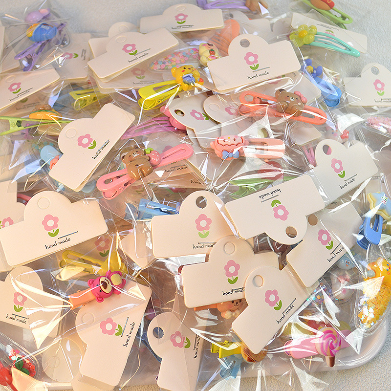 Shake the sound fast hand net red live cute cartoon hairpin color hairpin mixed batch stall night market supply clip wholesale