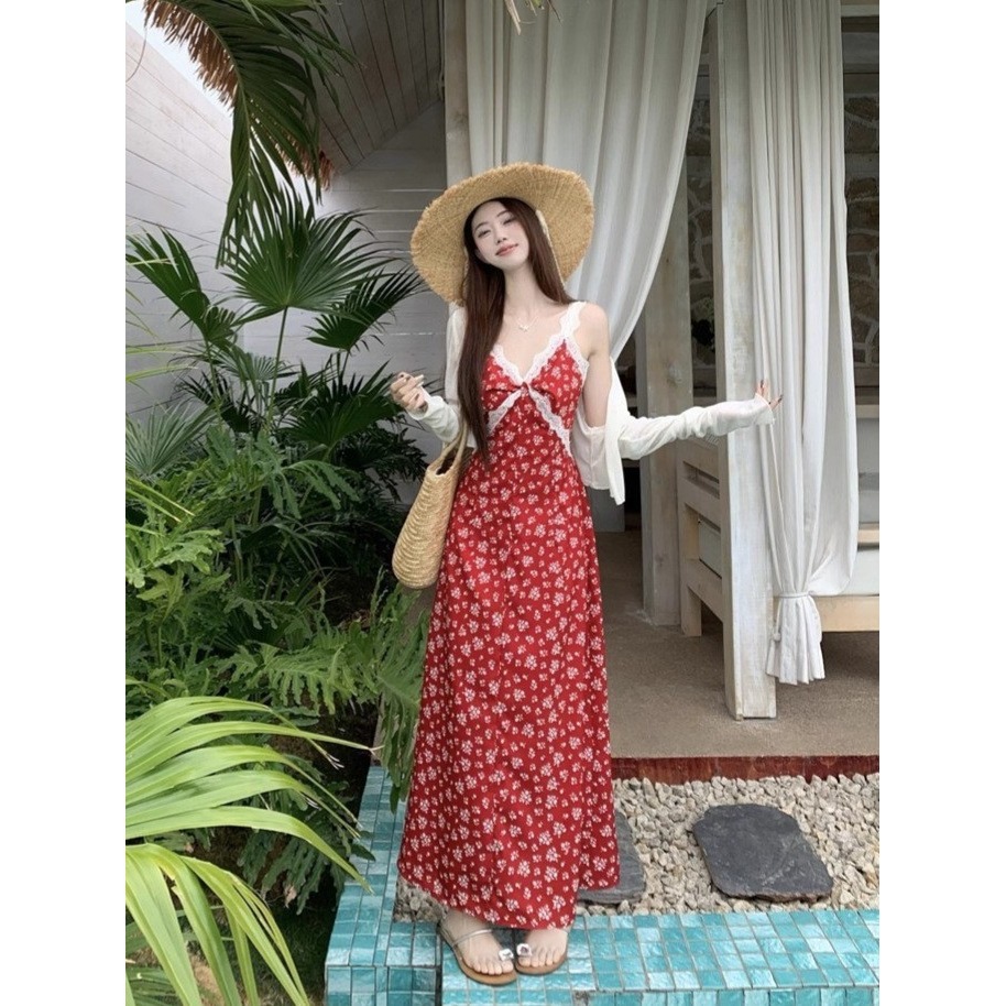 Lace Patchwork Floral Spaghetti Strap Dress for Women, New Spring Style, Elegant and Slimming, Niche Long Dress, Trendy and Versatile