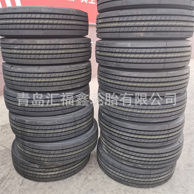 供应卡车客车轮胎 215 235/75R17.5 真空顺花平板拖车轮胎
