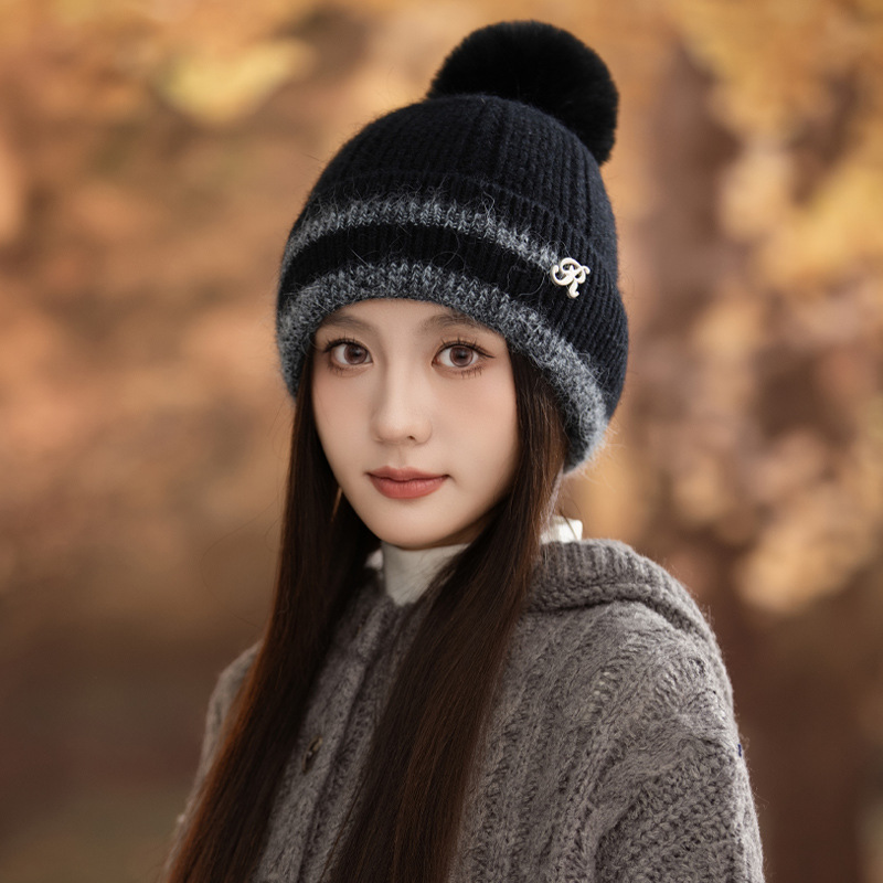 帽子女可爱R标加绒兔毛针织毛线帽秋冬户外出行防风保暖帽显脸小|undefined