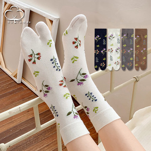Toe Socks Children's Mid-length Socks Ins Trendy Women's Socks Cute Flower Two-Toe Stockings Women's Pig's Foot Shoes Sheep's Foot Socks