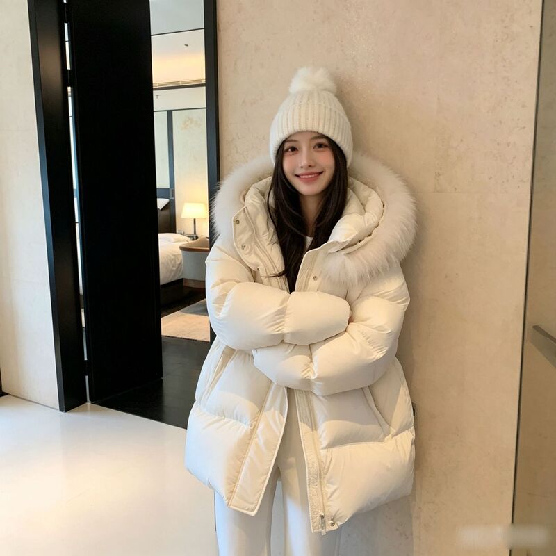 2026 winter new fashion 90 white duck down jacket for women, thickened, warm, loose fit, with a large fur collar and hood 2026 winter new fashion 90 white duck down jacket for women, thickened, warm, loose fit, with a large fur collar and hood