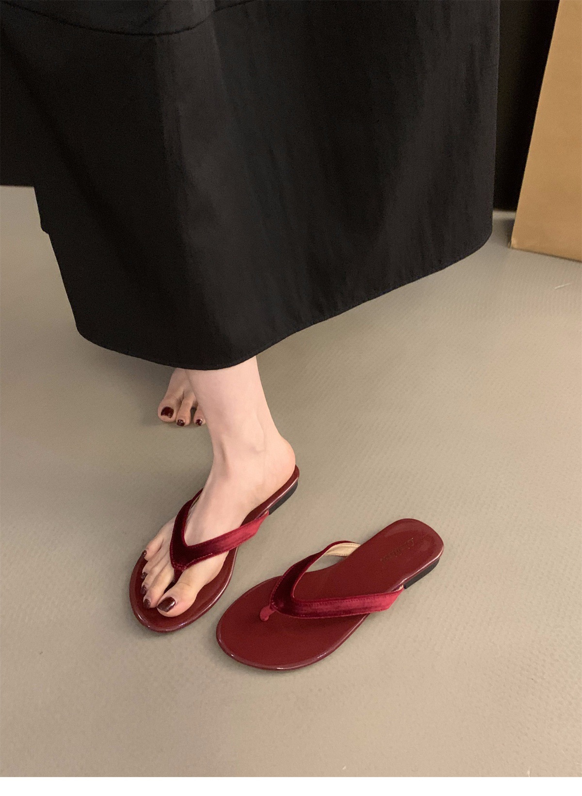Women's French Thong Sandals