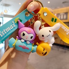 卡通礼品万圣节圣诞节三丽鸥立体情侣汽车小礼品背包钥匙扣批发