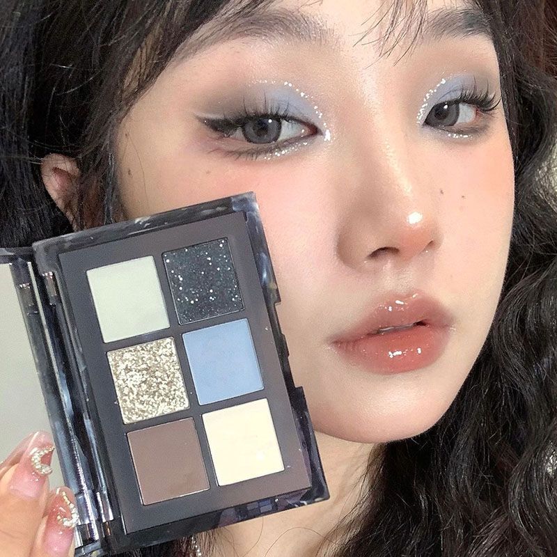 ¡Hermana fría y cansada del mundo! Black Sea Sombra de ojos de seis colores con cuentas mate, negro y azul truncado pequeño plato integral ahumado