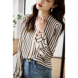 实拍法式黑白条纹气质圆领桑蚕丝衬衫女设计感2023秋新款上衣