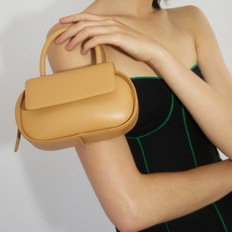 Export British Niche Designer Bag yuzefi Mini Crossbody Bag Top Layer Cowhide Mobile Phone Bag Women's Small Bag Export British Niche Designer Bag yuzefi Mini Crossbody Bag Top Layer Cowhide Mobile Phone Bag Women's Small Bag