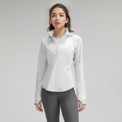 Lulu-style yoga wear for summer: Outdoor sun-protection clothing, hooded and breathable women's sports jacket—available with logo.