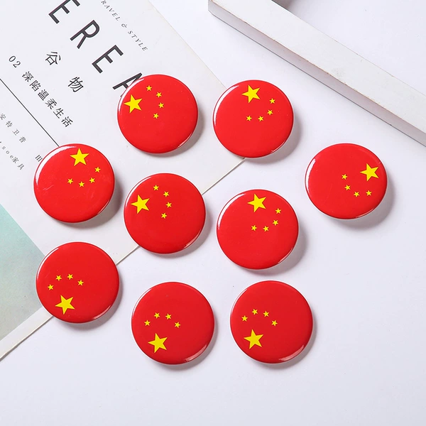 1 national flag brooch