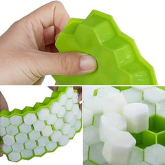 Cross-border Amazon exclusive creative silicone honeycomb ice tray ice making tray homemade ice cube mold household rapid freezer