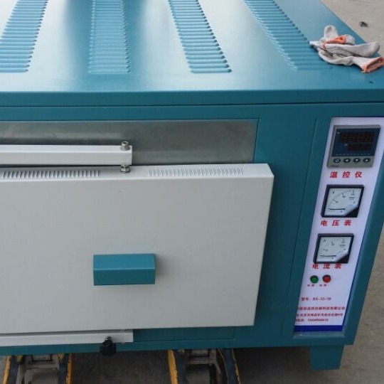 厂家直销高温箱式炉，箱式电阻炉，马弗炉，智能控制电炉