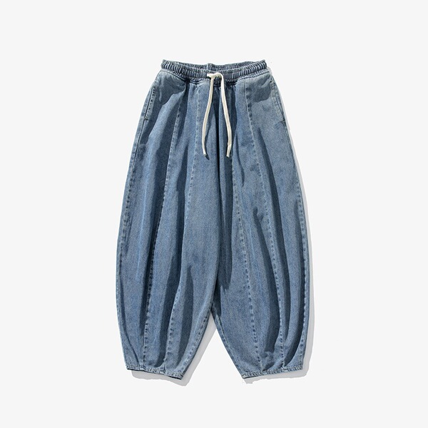 Demi-season retro jeans