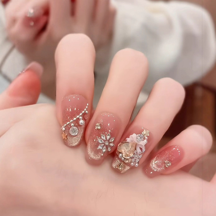 [Golden Christmas] Handmade Wearable Nails Nude Pink Removable Medium-Length Wearable Ice Transparent Pure Desire Nail Art Pieces