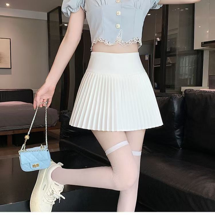 Summer pleated skirt